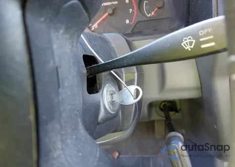 2001 Nissan Frontier Xe из США, поврежденный, VIN 1N6DD21S51C310661